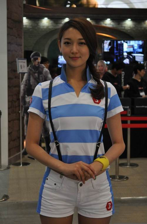 韩国2012游戏展 各种美女ShowGirl争奇斗艳完