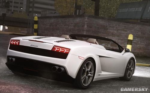 玩家自制《GTA4》超级豪华跑车MOD