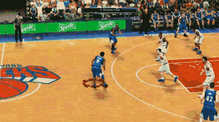 《NBA 2K14》弧顶突破方法