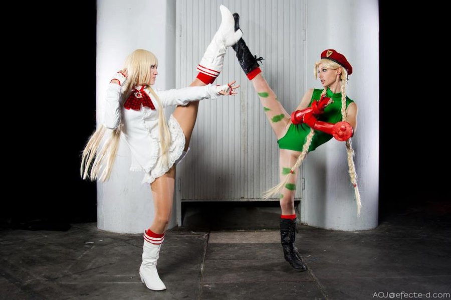 一周精美COS图片 格斗美女秀踢腿