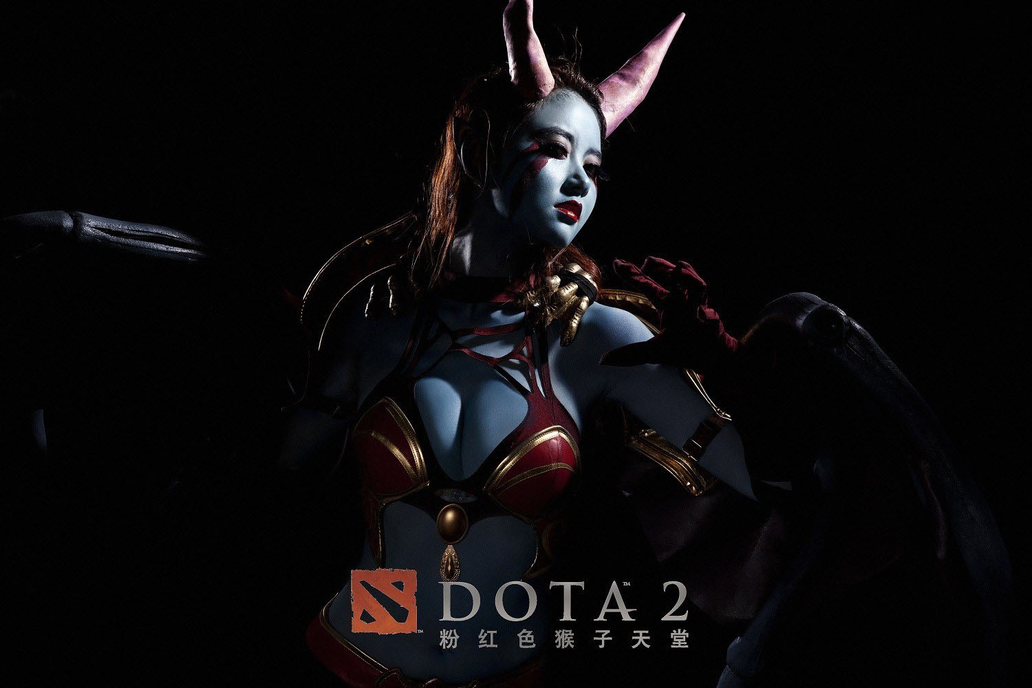 <em>dota</em>2<em>痛苦女王</em>cos图赏