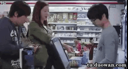 每日爆笑动图(9月7日)安全裤是这世界上最垃圾的发明