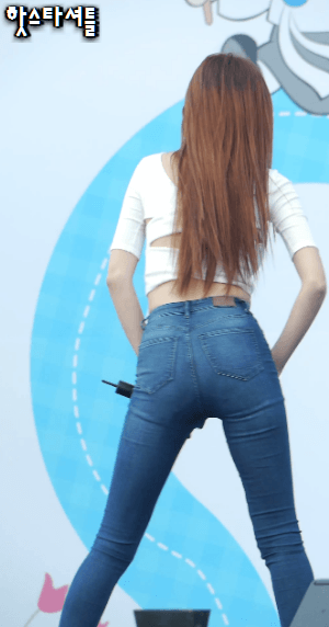 美女夜晚鸭子和尚猜成语_和尚美女