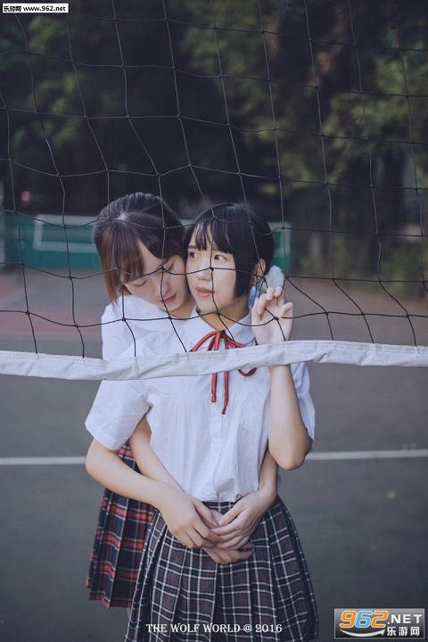 节日福利来一发 这么大的尺度的拉拉百合第一次见啊!