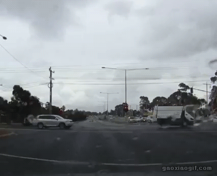 首页 游戏资讯  八卦娱乐 → 搞笑gif动图(2月2日) 胸器的正确锻炼