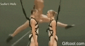 搞笑gif动图(4月23日) 妹子梦中不忘锻炼舌头 驴车也能漂移