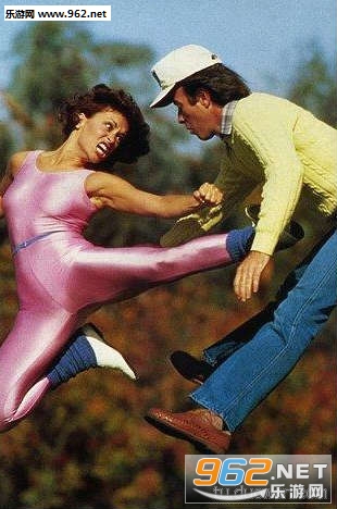 搞笑囧图(7月25日)如此魔性的表情 只有汪星人能做到