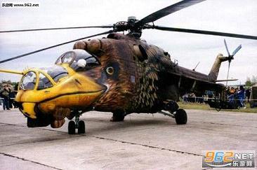 搞笑囧图(7月25日)如此魔性的表情 只有汪星人能做到