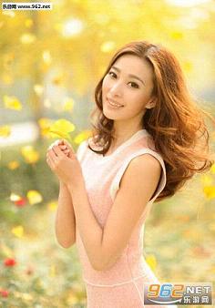 周知性感写真女士知性性感a女士美女睡衣气质图片