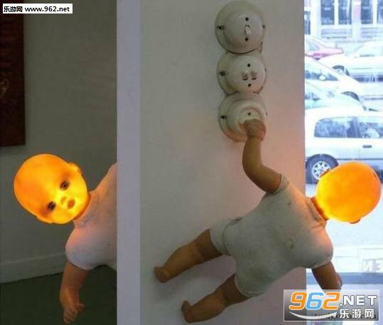 这灯要把人吓死啊!