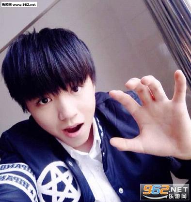 王俊凯同人文肉姐弟阅读器