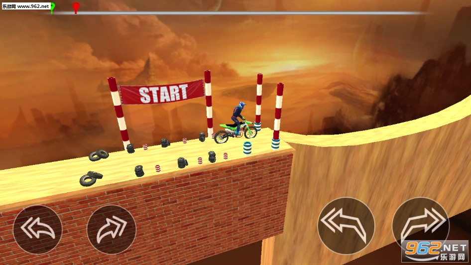 Bike Racer 2018(ԽҰĦ2018׿)v2.3ͼ2