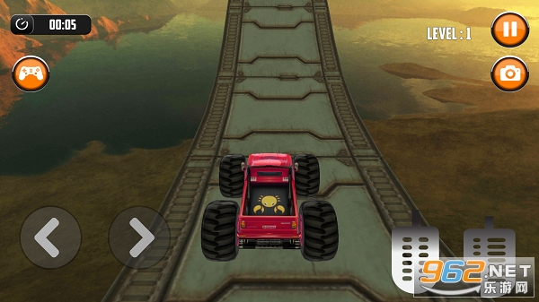 Ultimate Monster Truck 3D Stunt Racing SimulatorϷv1.1 °ͼ1
