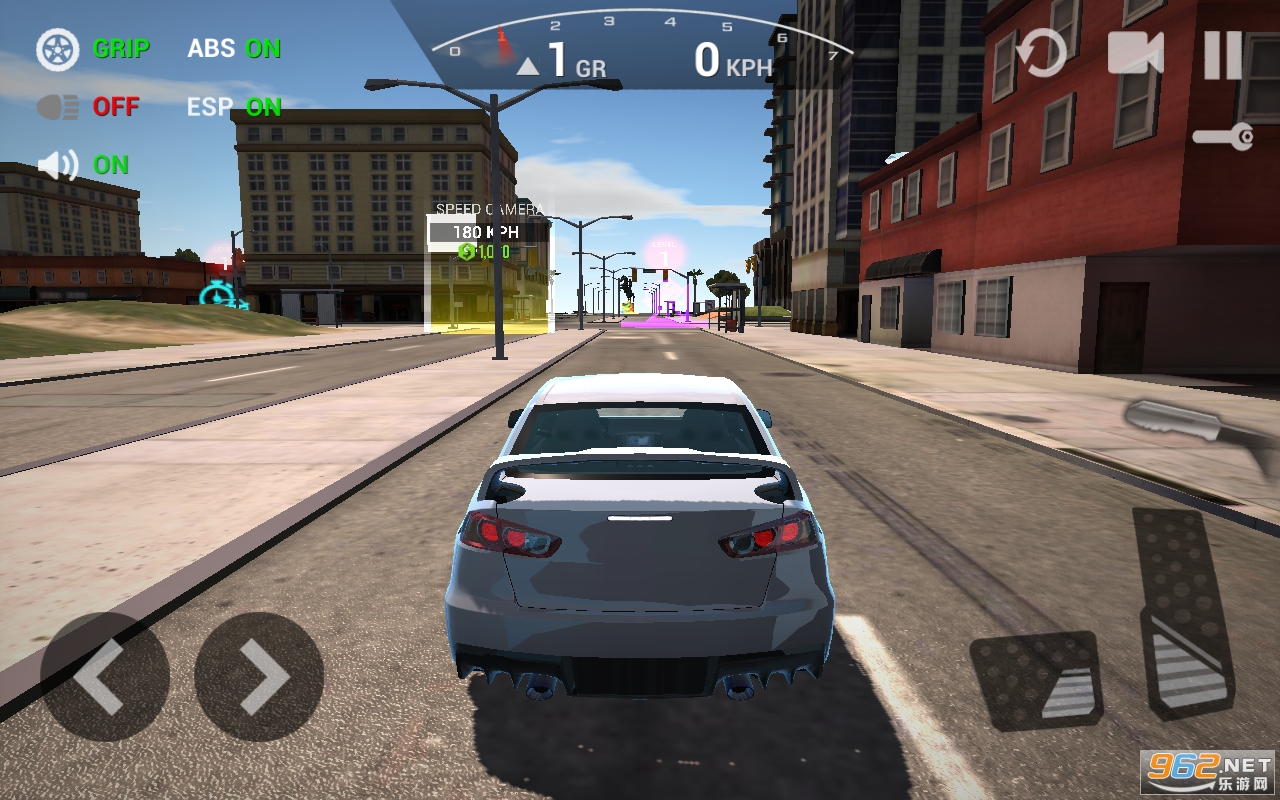终极汽车驾驶模拟器安卓版 v6.8 (Ultimate Car Driving Simulator)