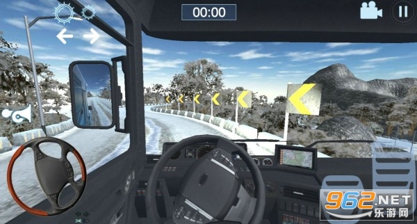 ѩŷ޿ʻtruck simulator snow mountain