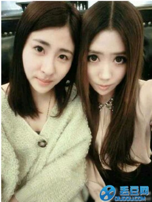 "私生饭"是韩国偶像艺人独有的一种粉丝.